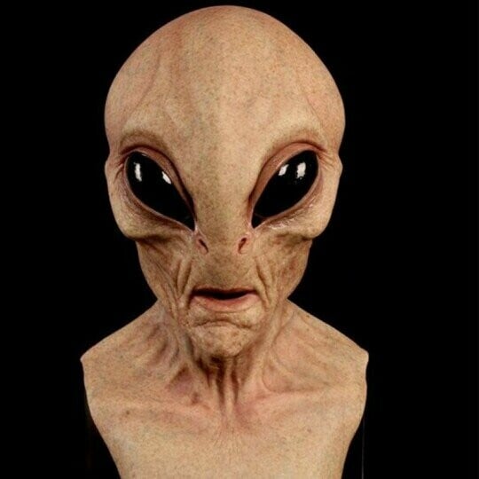đ„đ„Hauska Aliennaamio