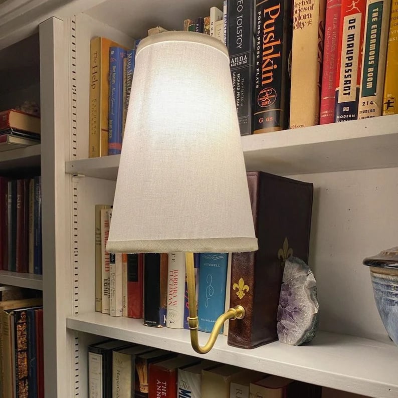 đ Varhainen joulualennus 49 % đ "Classic" Literary Lamppu - ParistokĂ€yttöinen