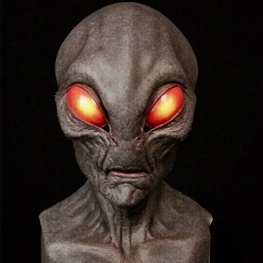đ„đ„Hauska Aliennaamio