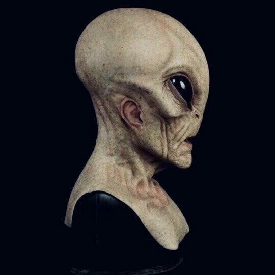 đ„đ„Hauska Aliennaamio