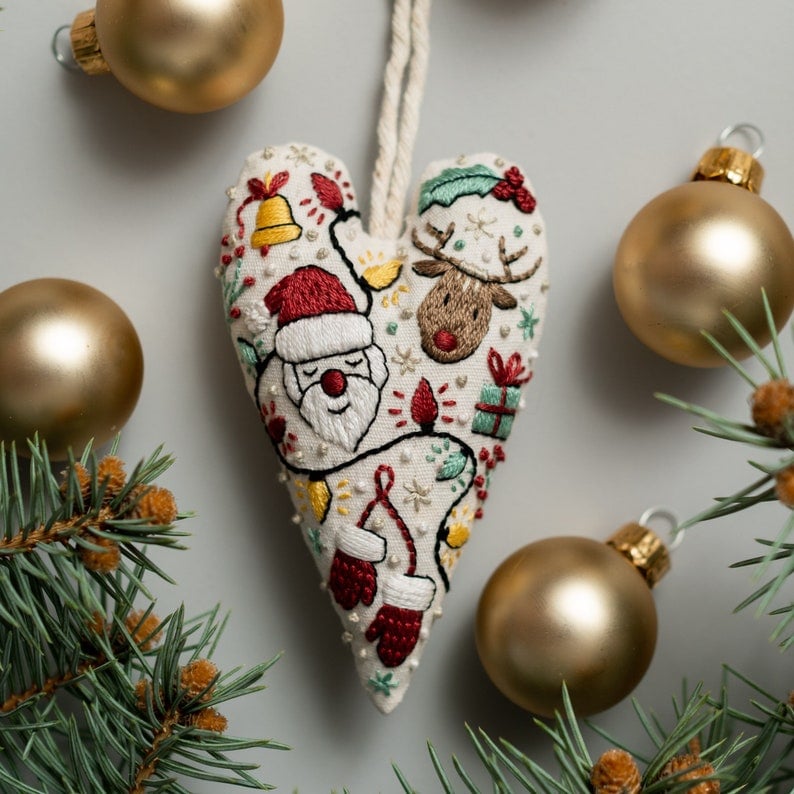 💖 DIY Sydämenmuotoinen Käsinompeltu Joulukoriste/Koristepaketti