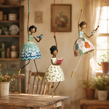 💃🌸 Lad dit rum danse — Eventyrlig Dansende Dame Hængepynt
