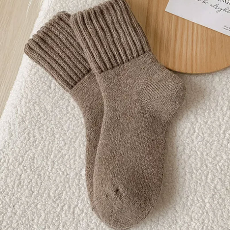 🧦 5 paria Lämpimiä VillaSukkia Mid-Calf Korkeudella