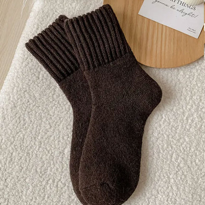 🧦 5 paria Lämpimiä VillaSukkia Mid-Calf Korkeudella