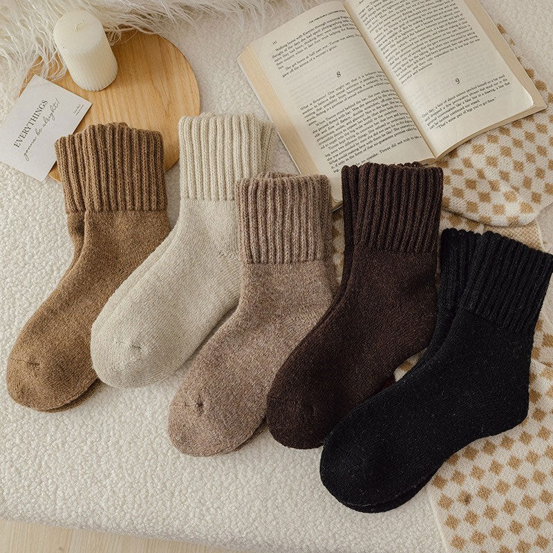 🧦 5 paria Lämpimiä VillaSukkia Mid-Calf Korkeudella