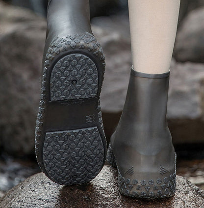 Stop våde sneakers! Kraftige regnovertrækssko — Anti-slip & sammenklappelige i din taske 🌧️