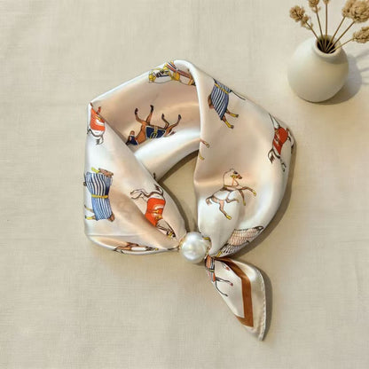 🤍 Magnetic scarf with a pearl – look elegant in seconds
