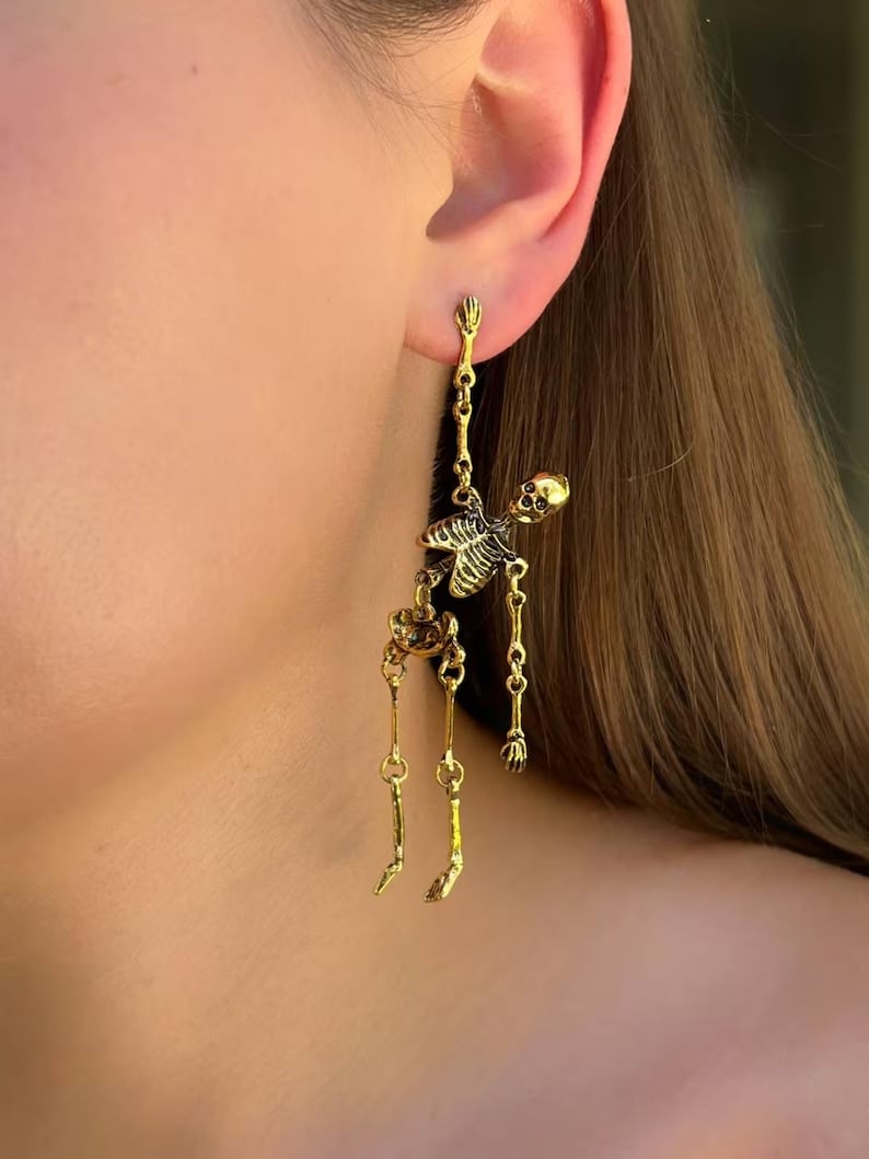 Guld Skelett Örhängen/Gold Skeleton Earrings