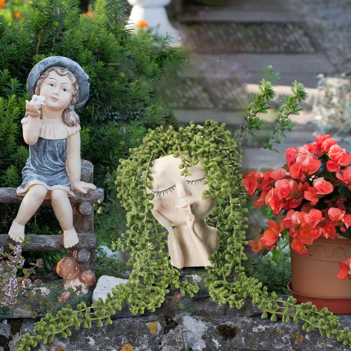 🌵 3 stk. Kunstige Hængende Sukulenter (Perlesnor/Tårer) med Kreativ Dukke-Vase 🌟