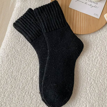 🧦 5 paria Lämpimiä VillaSukkia Mid-Calf Korkeudella