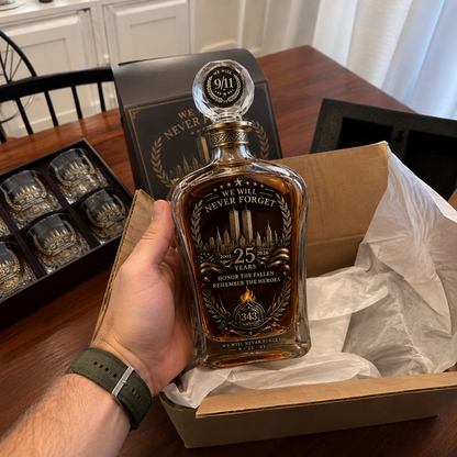 🕯️ 9/11 25 Års Mindefest Whisky Decanter Sæt — En Varig Hyldest til 343 Helte 🇺🇸