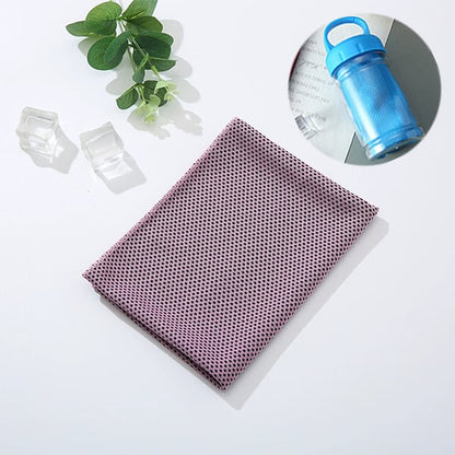 ⏳Tidsbegrænset tilbud⏰Køb 1, få 1 GRATIS❄💦Kølende svedhåndklæde, som du kan bruge hvor som helst og når som helst! Genanvendeligt, blødt, absorberende, kølende og bærbart – Klar til levering i Danmark! 🇩🇰