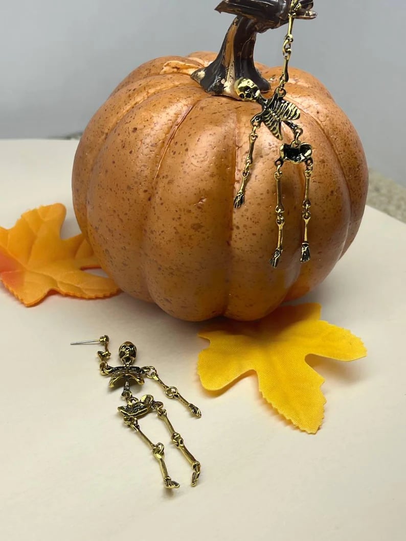 Guld Skelett Örhängen/Gold Skeleton Earrings