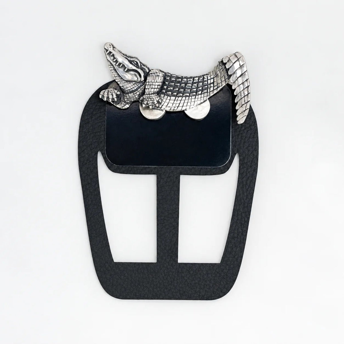 🐊✨ Skulpturel dyreformet metal-lommetørklæde