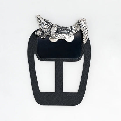 🐊✨ Skulpturel dyreformet metal-lommetørklæde