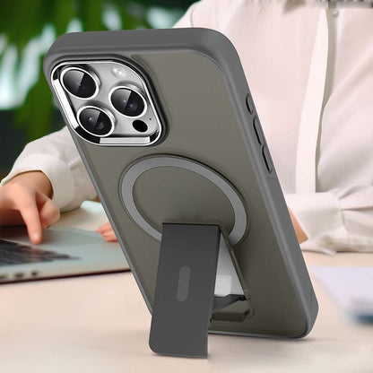 🔥 Magneettinen KickStand iskunkestävä puhelinkotelo