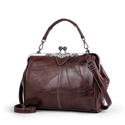 👜 2026 Ny Retro Fashion Clip Bag 👛 Kombinerer elegance og funktionalitet!