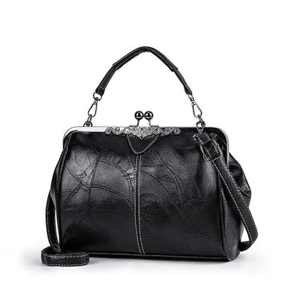 👜 2026 Ny Retro Fashion Clip Bag 👛 Kombinerer elegance og funktionalitet!