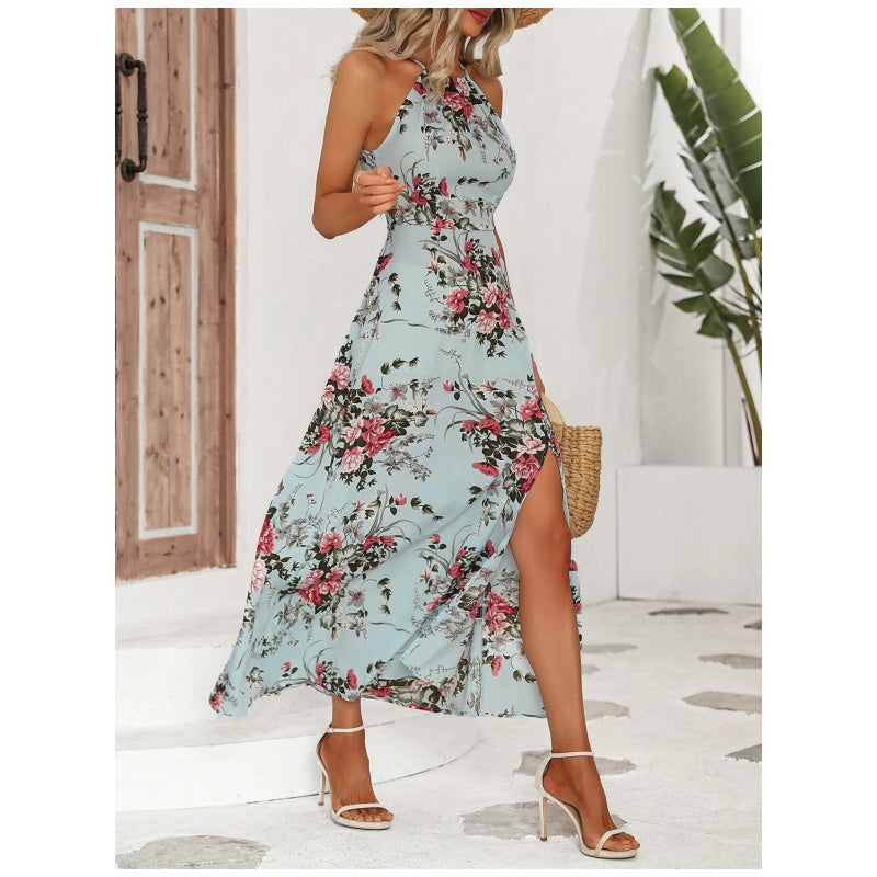 Kjole med blomsterprint, slids og halterneck