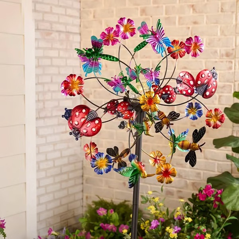Gør din have magisk: Solcelledrevet vindmølle med smukt lysspil ✨ Wind Spinner