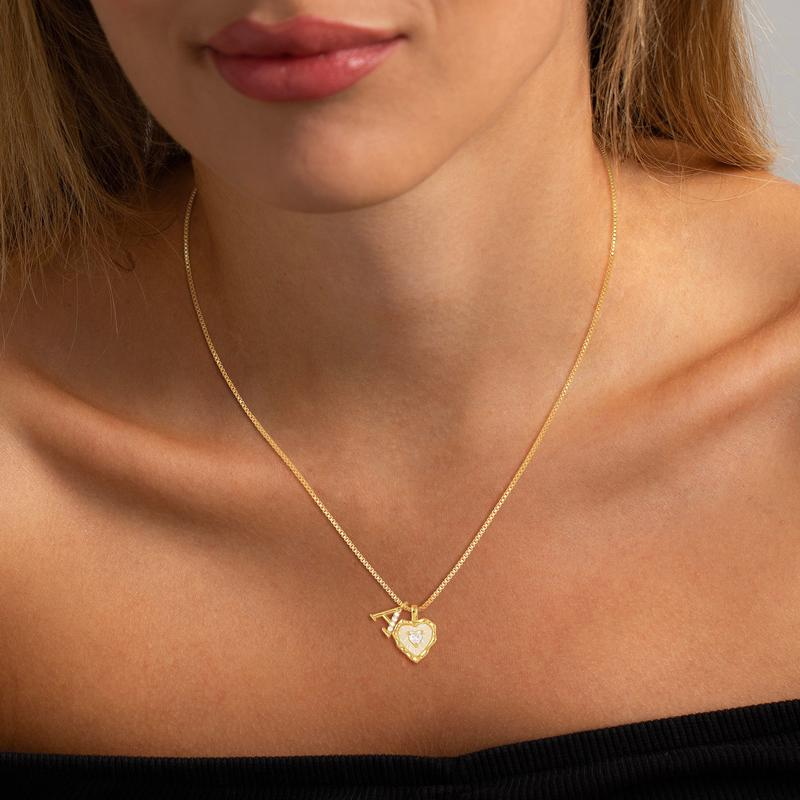 💎 BEGRÆNSET TID 50% RABAT! 💥 Hjerteformet Bogstav Micro Pave Kædehalskæde – Initial Vedhæng, Titanium Stål, Justerbar ✨
