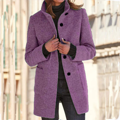 🧥 Damefrakke i vintage-stil med ståkrave